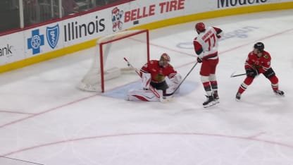 CAR@CHI: Jankowski scores goal against Spencer Knight