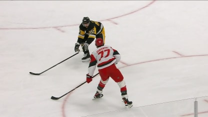 Jankowski trouve la lucarne