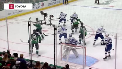 Holmberg marque un but dans un filet désert