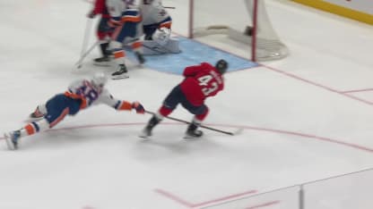 NYI@WSH: Wilson scores goal against Ilya Sorokin