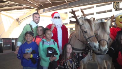 Santa Reaves Makes An Appearance!