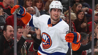 Nelson_Celebration_White