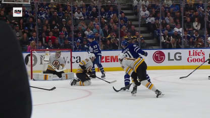 BOS@TOR: Tavares scores PPG against Jeremy Swayman