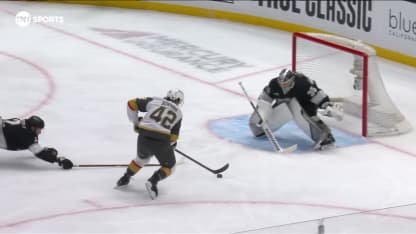 VGK@LAK: Bowman scores goal against Darcy Kuemper