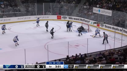 Forsberg ferme la porte à Dvorsky