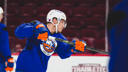 PHOTOS: Islanders Morning Skate in Montreal