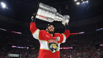 Retrospectiva de la temporada de Matthew Tkachuk en 2024-25