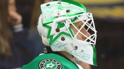 Dallas Stars goalie Casey DeSmith