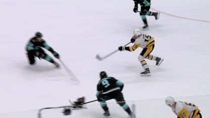 PIT@SEA: Dewar scores empty-net goal