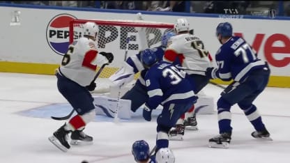 Passe parfaite de Kulikov à Reinhart