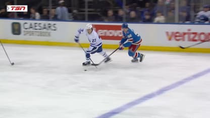 TOR@NYR: Cowan scores goal against Igor Shesterkin