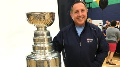 martin cup pose 1 8816