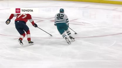 Un premier but avec les Sharks pour Desharnais