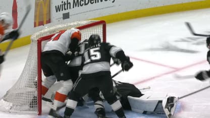 PHI@LAK: Cates scores goal against Darcy Kuemper