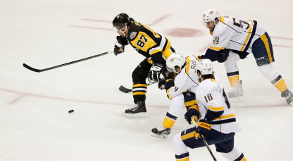 17-wtwf-game-5-crosby