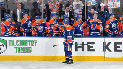 Evan Bouchard loisti kuuden pisteen arvoisesti