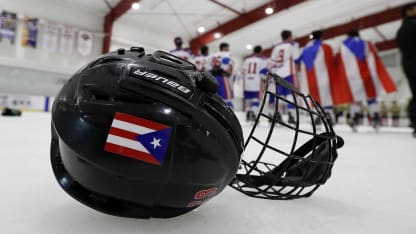 Puerto_Rico_flag_on_helmet