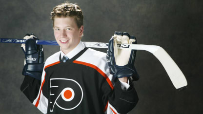 Claude Giroux is Drafted by the Philadelphia Flyers