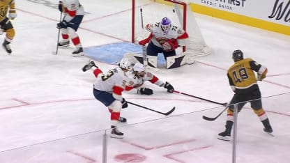 FLA@VGK: Barbashev scores goal against Sergei Bobrovsky