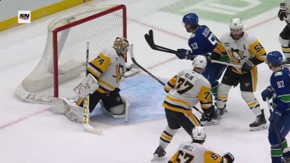 PIT@VAN: Blueger scores goal against Stuart Skinner