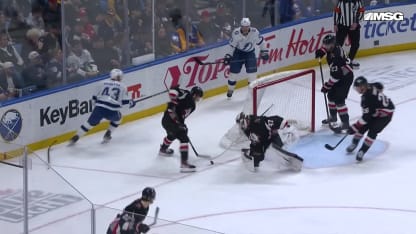 TBL@BUF: Reimer with a great save against Jake Guentzel