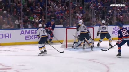 STL@NYI: Nelson scores PPG against Jordan Binnington