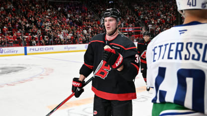 Svetshnikov heiluttaa verkkoa uudelleen