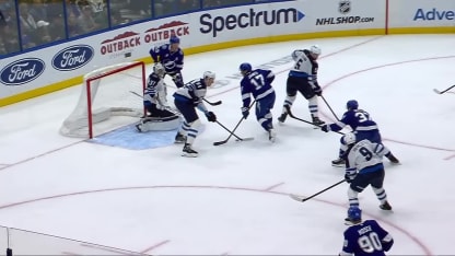 Gourde amplía la ventaja