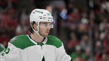 Mavrik Bourque i laguppställningen för Dallas Stars i match 6