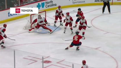 Lundell grabs the lead