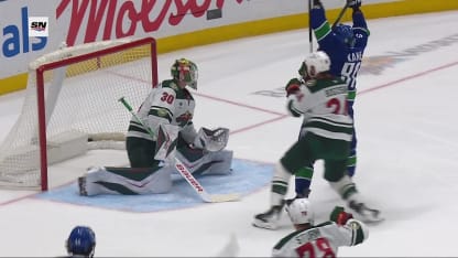 MIN@VAN: Pettersson-D scores goal against Jesper Wallstedt