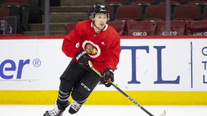 BLOG: Pitlick Joins First Line in Morning Skate with Blackhawks 