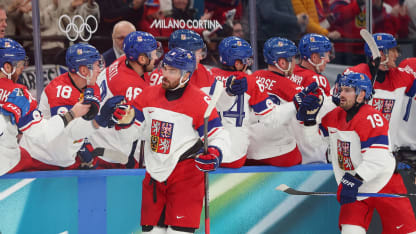 Český tým a Jiří Šlégr po návratu z olympiády