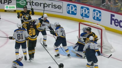 Timmins a raison de Binnington