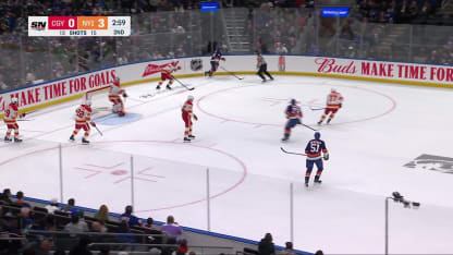 CGY@NYI: Wolf with a great save against Matthew Schaefer