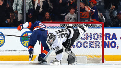 Heineman's second tip-in of the game