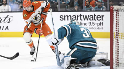 Askarov tient le coup devant Terry