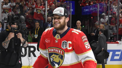 Kapitaen Aleksander Barkov von den Florida Panthers gelingt etwas Historisches