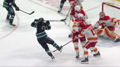 Toffoli tallies 300th career goal