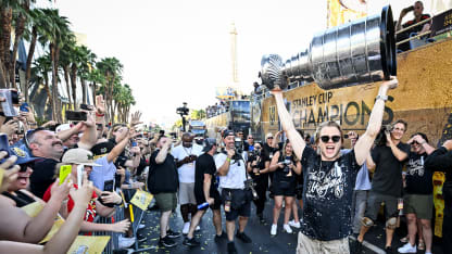 Karlsson with Cup