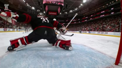 VGK@CAR: Howden scores goal against Frederik Andersen