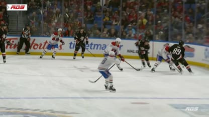 Thompson marque dans un filet désert