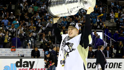 Sinivalkoiset mestarit Olli Määttä