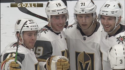 Smith sweeps home Karlsson's feed