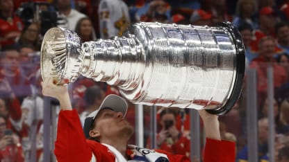 Stanley Cup ensivierailulla Oulun Rotuaarilla