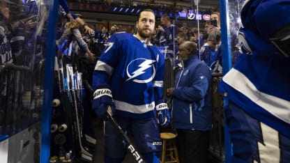 Victor Hedman om sitt välgörenhetsarbete