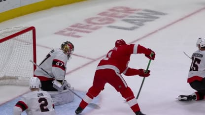 OTT@DET: van Riemsdyk scores PPG against James Reimer