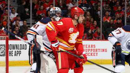 20210206_flames_oilers_lucic