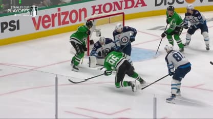 Rantanen scores while falling
