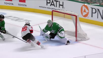 Hughes déculotte Oettinger pour son 2e but